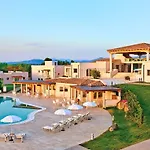 Grande Baia & Hotel