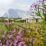 Hotel Grande Baia & 4*
