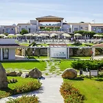 Hotel Grande Baia & 4*
