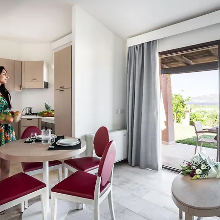 Otel Grande Baia & San Teodoro (Sardinia)