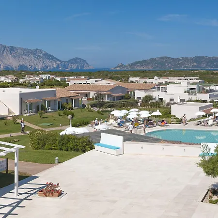 Grande Baia Resort&spa 4* San Teodoro (Sardinia)
