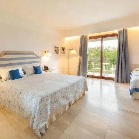 Grande Baia & Hotel 4*