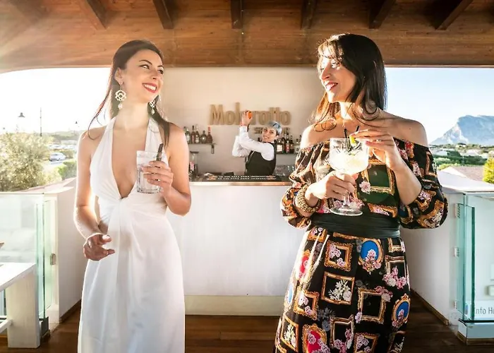 Grande Baia & מלון 4*